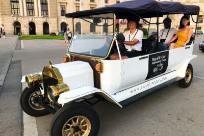 Vienna Oldtimer Tour (60 min) Incl. bottle of Prosecco - Prosecco Time: How the Included Bottle Fits the Experience
