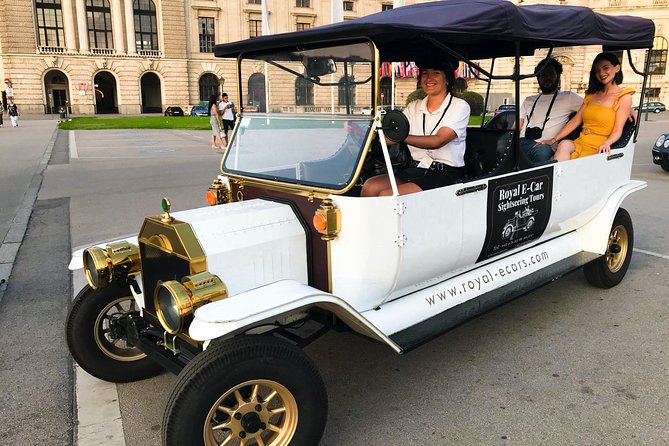 Vienna Oldtimer Tour (60 min) Incl. bottle of Prosecco - Prosecco Time: How the Included Bottle Fits the Experience