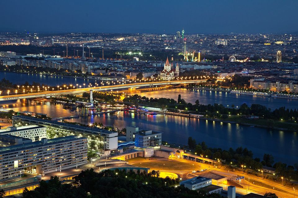 Vienna: Panoramic Night Tour by Bus - Key things to notice before you go