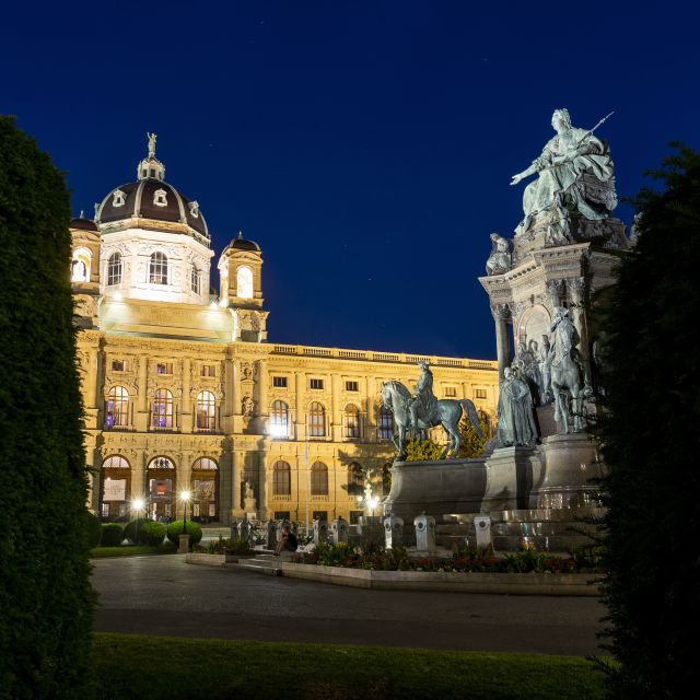 Vienna: Panoramic Night Tour by Bus - Finishing back near Karlsplatz and the Opera area