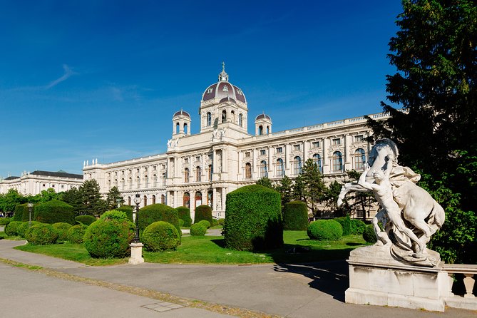 Vienna PASS Including Hop On Hop Off Bus Ticket - Beethoven, Haydn, Mozart, and the Music-Minded Route