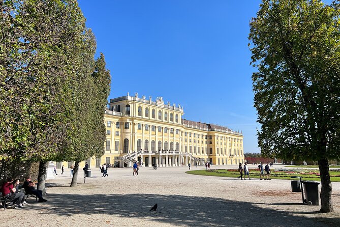 Vienna Private Schönbrunn Palace Tour, Extra Rooms and Gardens - What you’ll see inside: Baroque interiors in 90 minutes