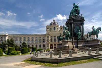 Vienna Private Walking Tour with a Local - What You’ll See on a 2–6 Hour Route (and How to Choose Your Time)