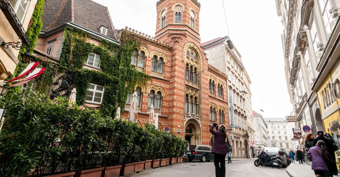 Vienna: Romantic Old Town 2-Hour Discovery Tour - The Greek Quarter on the Danube’s inner arm: trade and conflict in one walk