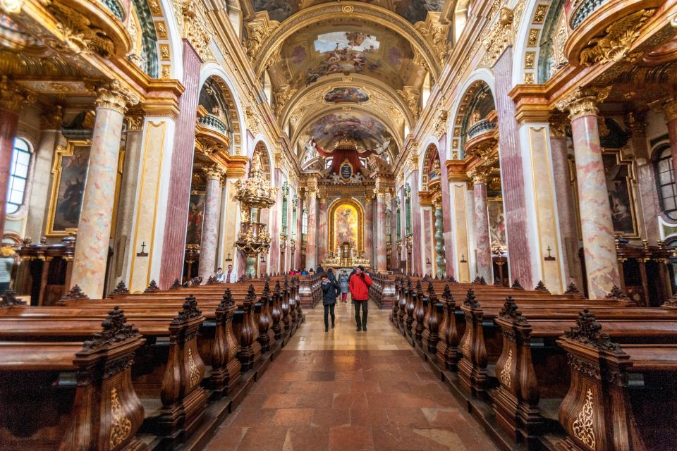 Vienna: Romantic Old Town 2-Hour Discovery Tour - Price and value: what $352 for up to 7 people really buys you