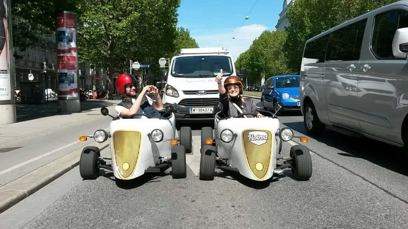Vienna: Sightseeing Tour in Hotrod - Photo ops: where you’ll actually get moments to stop