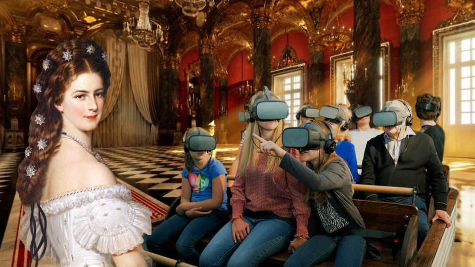 Vienna: "Sisi's Amazing Journey" Virtual Reality Experience - Canal ride with Empress Sisi and the modern boat simulator feel