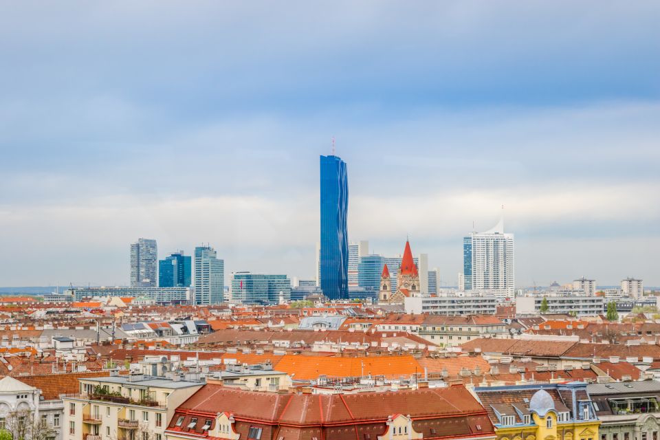 Vienna: Skip-the-cashier-desk-line Giant Ferris Wheel Ride - Inside the Gondola: Seats, Photos, and What the Ride Feels Like
