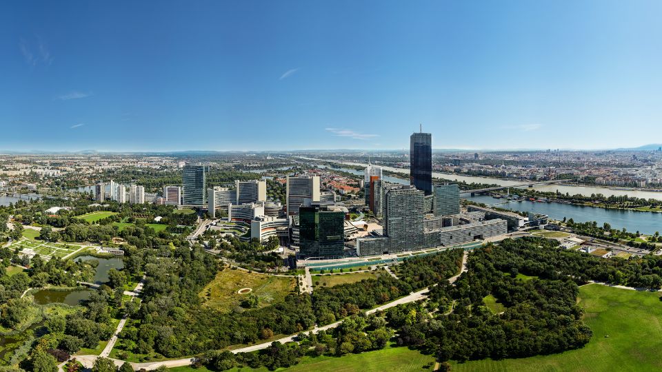 Vienna: Skip-the-Line Entrance Ticket to the Danube Tower - Danube Tower in one glance: 150 meters and 360° views