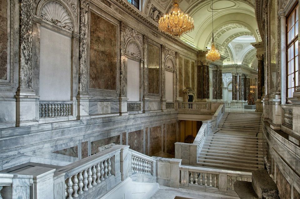 Vienna: Skip-the-Line Hofburg Ticket & Sisi Museum Tour - Who this tour fits best (and who should think twice)