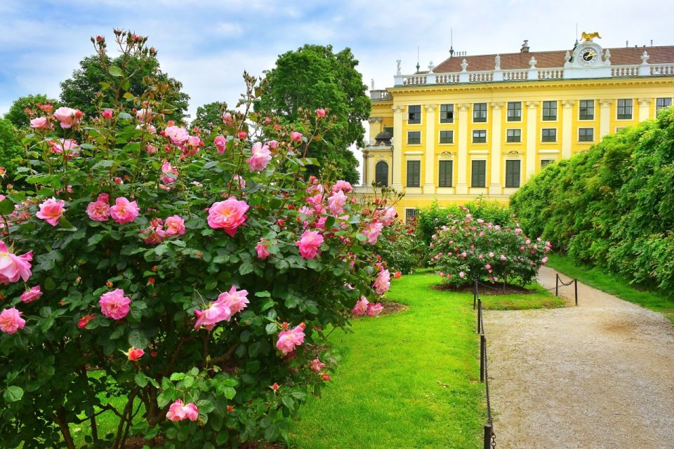 Vienna: Skip-the-Line Schonbrunn Palace Private Tour - Price and value: is $267 per person a fair deal?