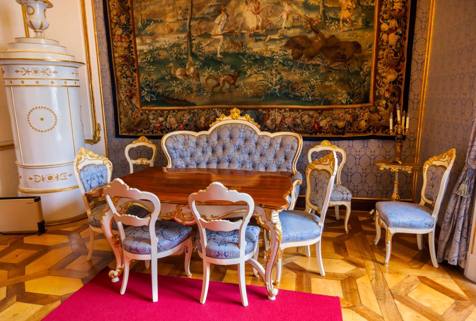 Vienna: Skip-the-Line Schonbrunn Palace Private Tour - Should you book this Schönbrunn private tour?