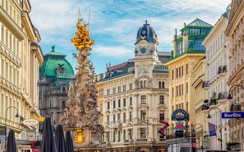 Vienna: Small Group Guided Walking Tour of City Highlights - Two Hours Can Work Wonders on a First Vienna Visit