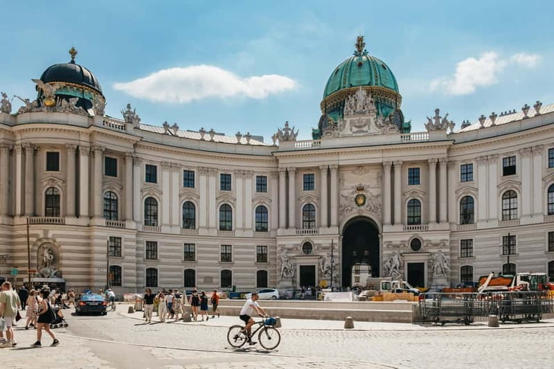 Vienna: Spanish Riding School Guided Architectural Tour - Up to the attic: seeing a 250-year-old roof structure