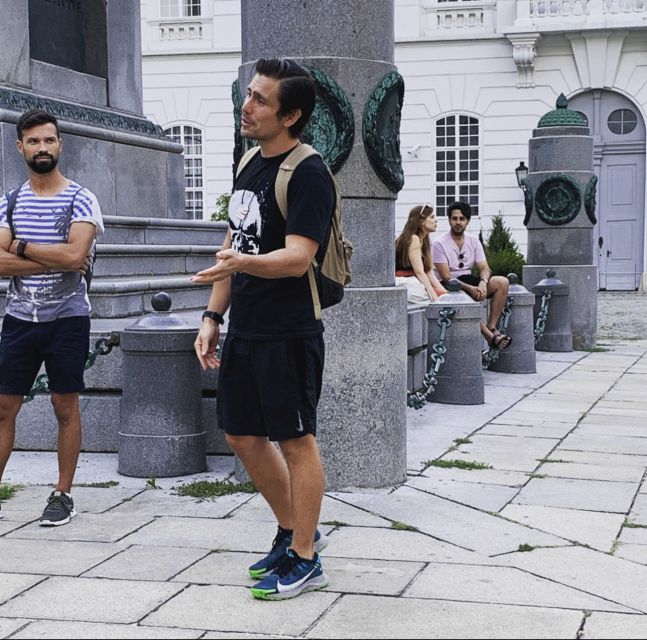 Vienna: Spooky Ghost Tour in English - Imperial Palace at Night and Blood Alley: When Vienna’s Glow Turns Spooky