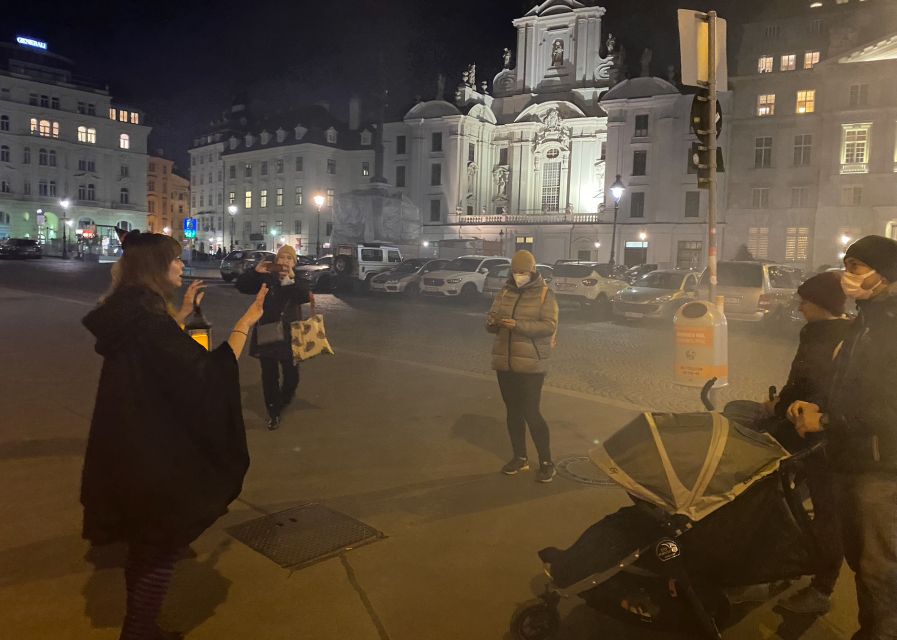 Vienna: Spooky Ghost Tour in English - Countess Bathory and the Bathtub Question: How the Tour Keeps It Both Creepy and Tidy