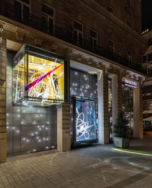 Vienna: Swarovski DIY Workshop Experience - Exploring the three-level Swarovski store while you’re there