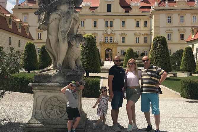 Vienna to Budapest and Prague 3 Days Privately Guided Tour - Optional shopping and a real food break in Budapest