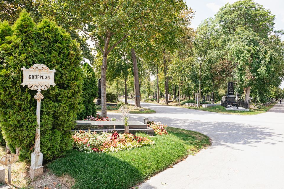 Vienna: Vienna Central Cemetery Guided Walking Tour - Famous Vienna names: Udo Jürgens and Falco along the way