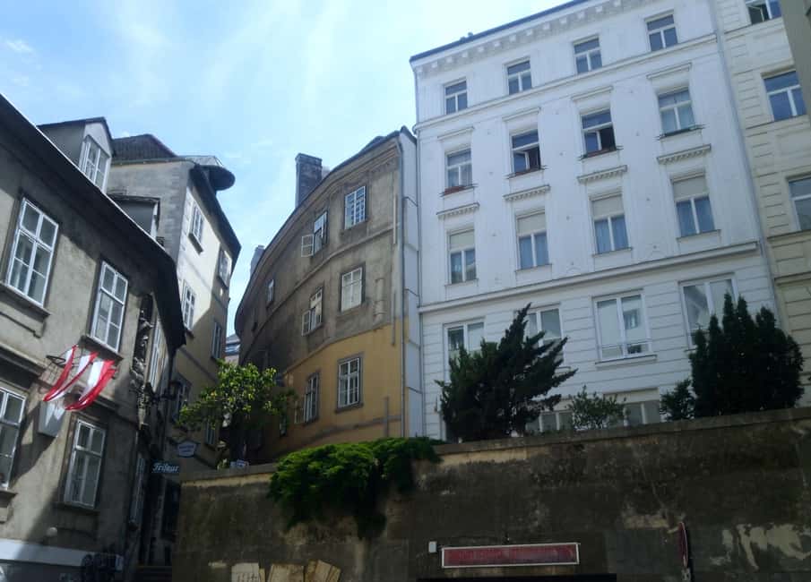 Vienna's Highlights in two hours (two options) - Getting There by Subway: Meet at Stubentor, Then Stay in the Flow
