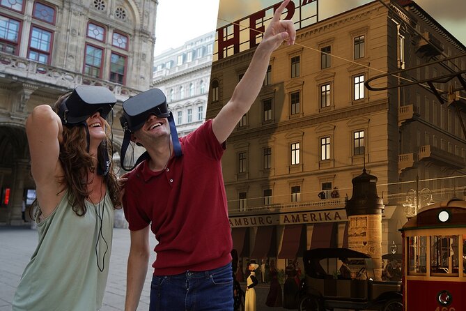 Walking Tours for Time Travelers - Vienna Old Town with 360° VR: how it plays in real life